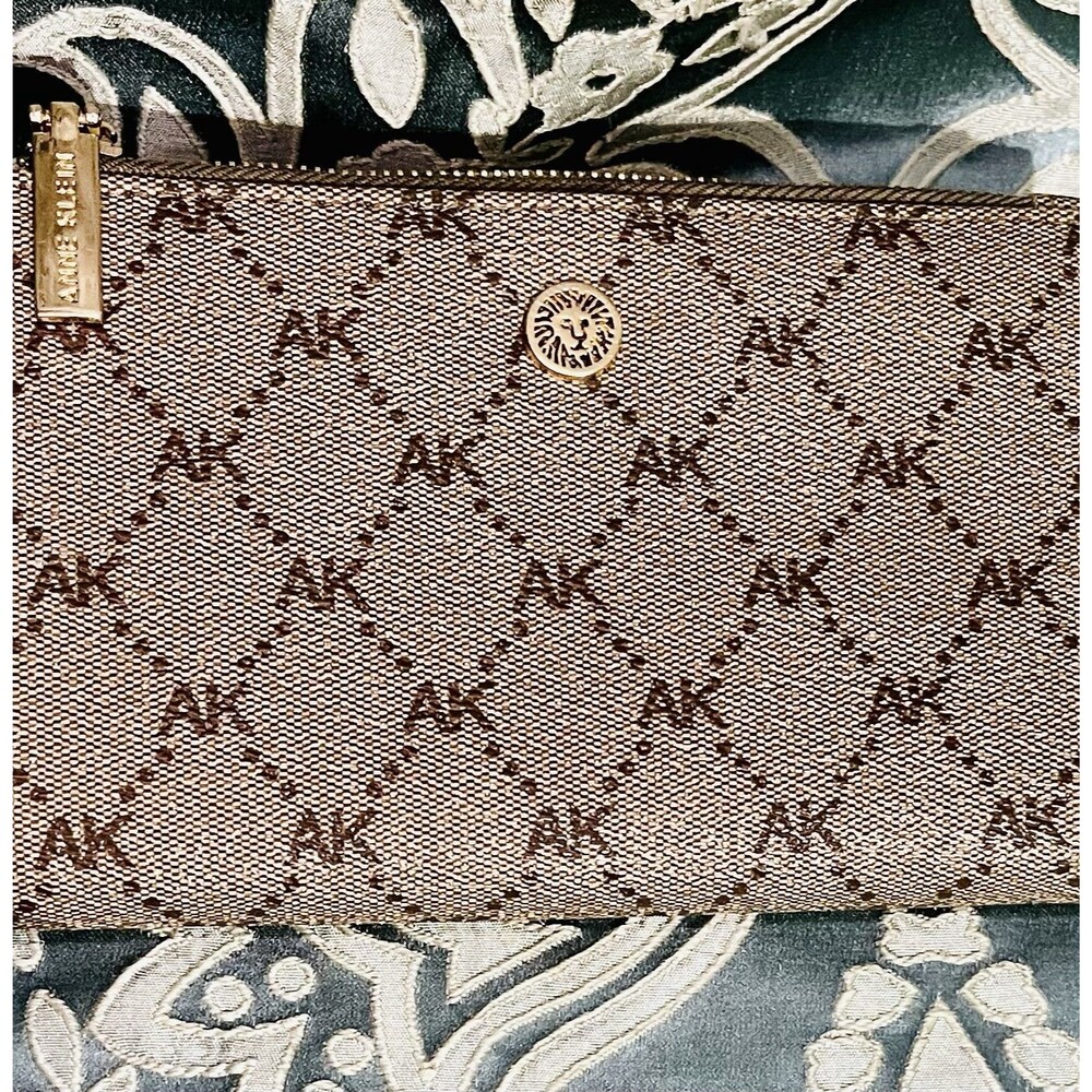 Anne Klein Signature Tan Rose Zip Women Checkbook Wallet Clutch Purse Classic